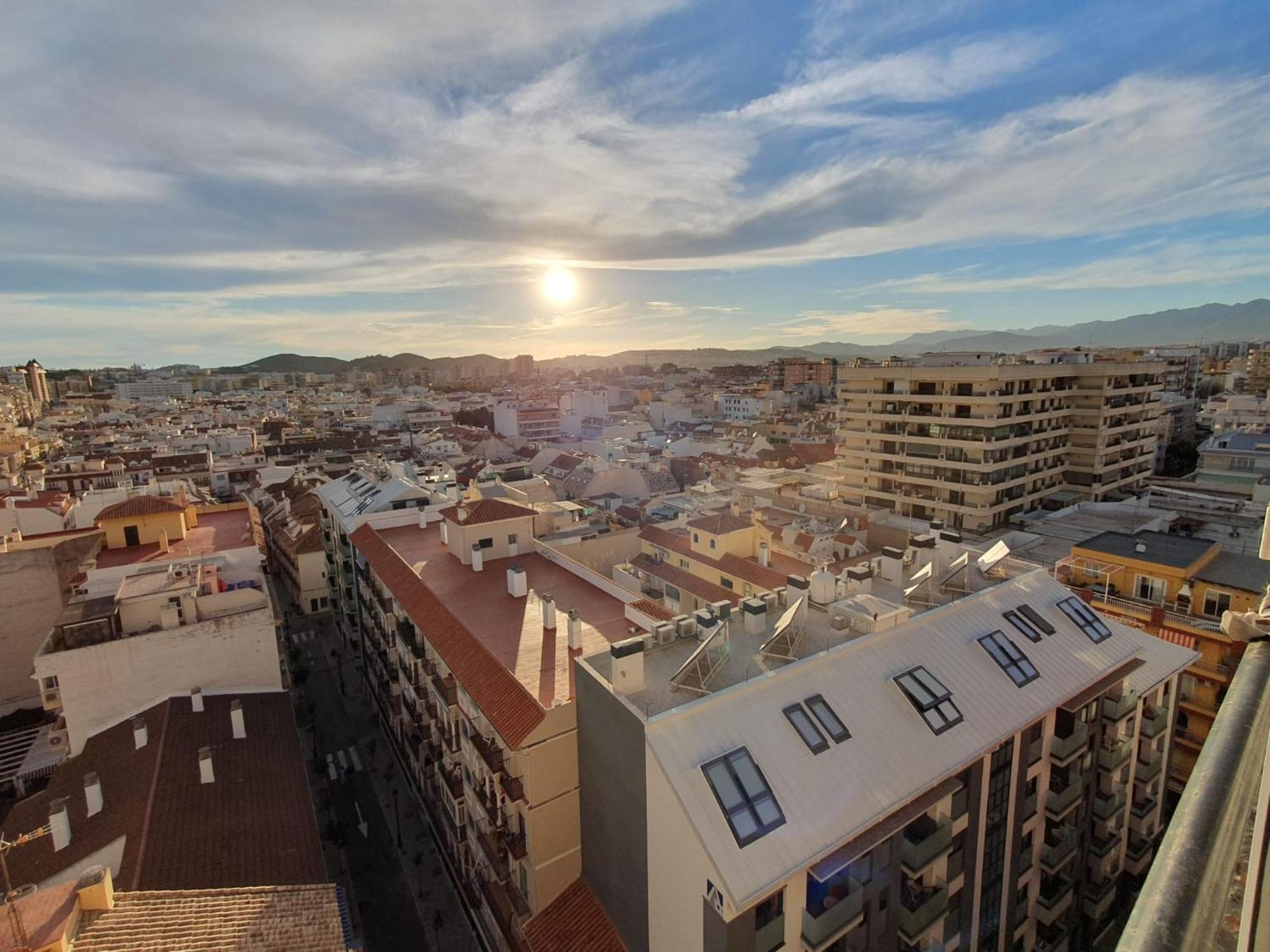Апартаменты Apartamento Entre El Mar Y Las Vistas Фуэнхирола Экстерьер фото